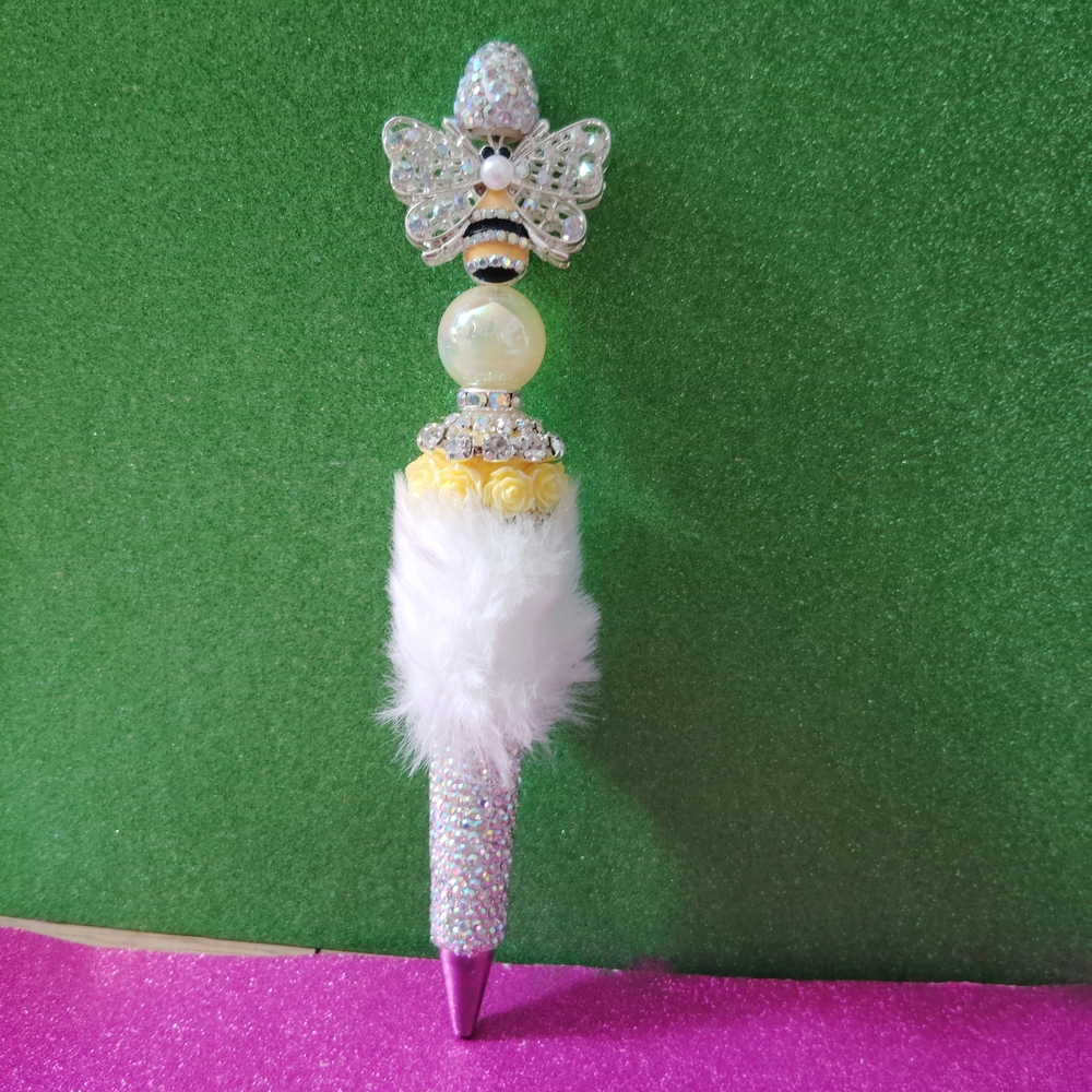 Elegant Crystal Bee Hair Accessory